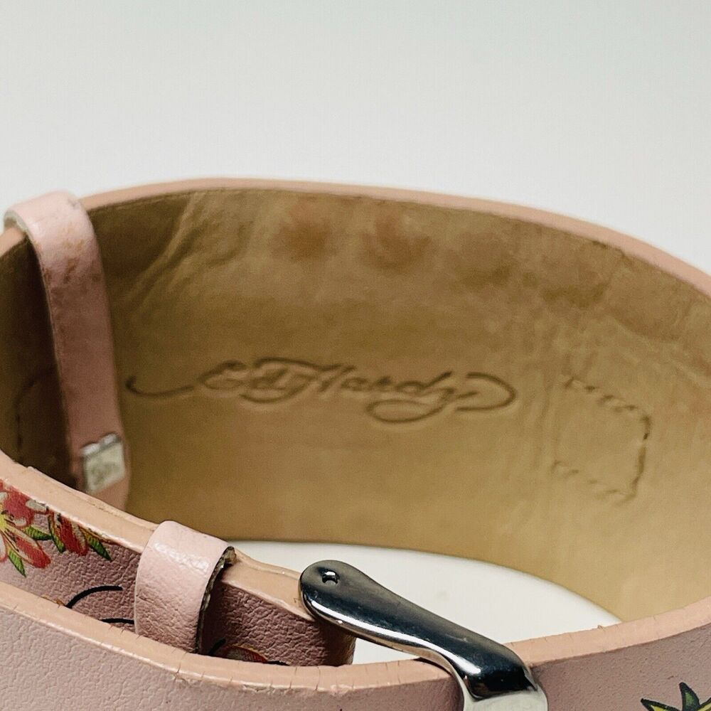 Ed Hardy Leather Pink Floral Watch. 0054 - Picture 8 of 9